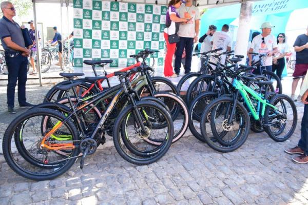  128 anos: Tradicional Passeio Cicl&iacute;stico de anivers&aacute;rio d&aacute; show de participa&ccedil;&atilde;o em Floriano(Imagem:Secom)