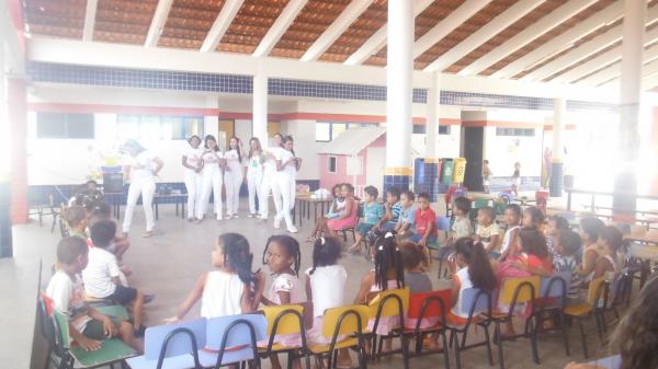 Alunos da FAESF promovem palestra sobre alimenta&ccedil;&atilde;o saud&aacute;vel.(Imagem:FlorianoNews)