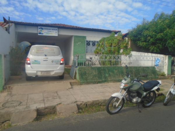 Vizinhos denunciam mãe agredindo filho de dois anos em Floriano