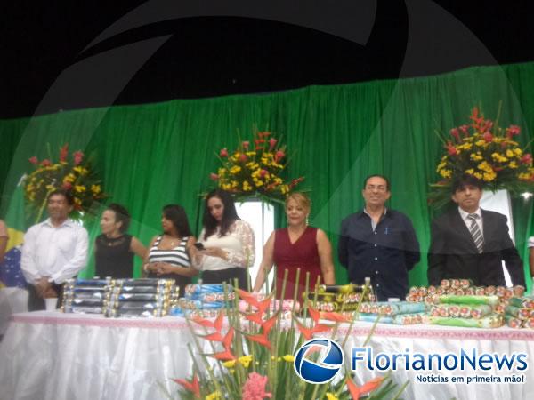 CEEP de Floriano forma oito turmas de cursos t&eacute;cnicos profissionalizantes.(Imagem:FlorianoNews)
