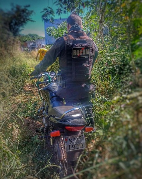 Veículo roubado é encontrado e recuperado pela Polícia Militar de Floriano