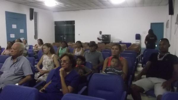  Sonora Brasil apresentou o grupo quilombola Ra&iacute;zes do Bol&atilde;o em Floriano.(Imagem:FlorianoNews)