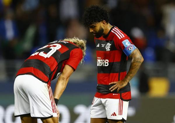 Análise: decisões erradas de cima, do banco e no campo marcam vexame do Flamengo no Mundial