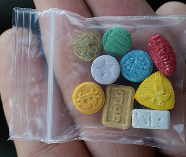 Operação flagra venda de ecstasy em festa rave que durava 4 dias em Teresina