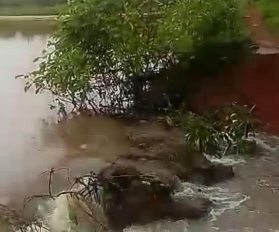 Parede de açude rompe no interior do Piauí