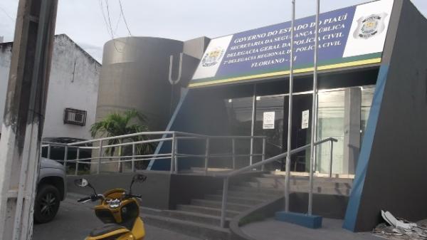 Trio é preso em flagrante após roubar motocicletas em Floriano