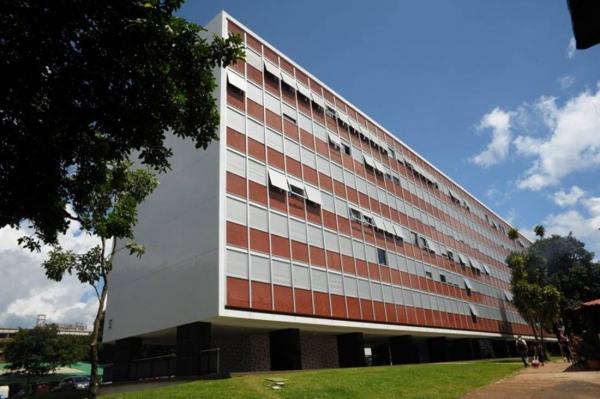 Deputados disputam por apartamentos funcionais da Câmara com irregulares