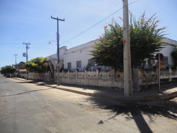 Casa de sa&uacute;de de Floriano(Imagem:FlorianoNews)