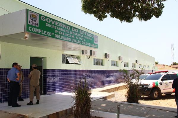 Delegacia cumpre quatro mandados ao elucidar mais um homicídio