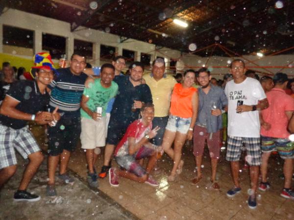 Bloco Farinhálcool movimenta Carnaval de Floriano