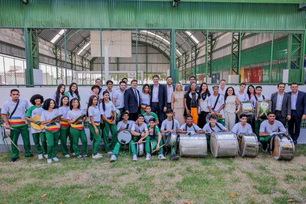 Camilo Santana incentiva piauienses que farão Enem e destaca políticas de acesso ao ensino superior