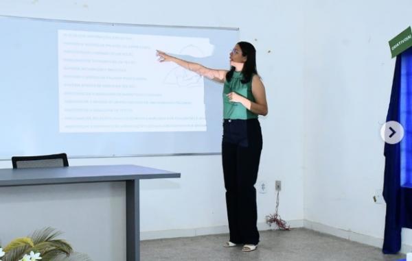 Floriano realiza Planejamento Pedagógico com foco no fortalecimento da educação e retorno às aulas(Imagem:Divulgação)