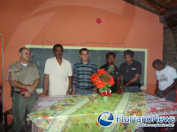 Associa&ccedil;&atilde;o de Moradores do Bairro Caixa D?&aacute;gua realizou confraterniza&ccedil;&atilde;o com a comunidade.(Imagem:FlorianoNews)