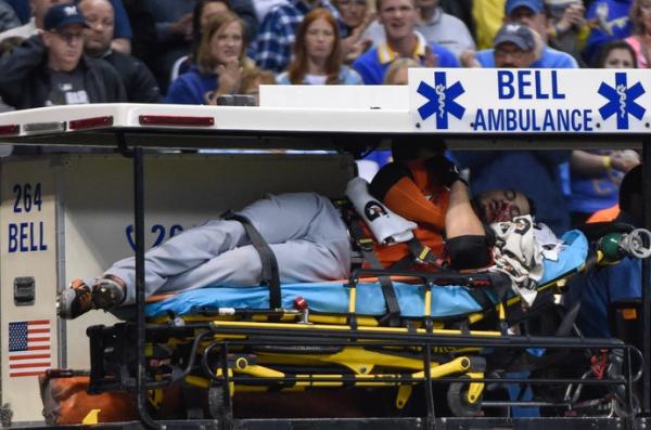 Destaque da MLB leva bolada de 141 km/h no rosto e pode desfalcar Miami