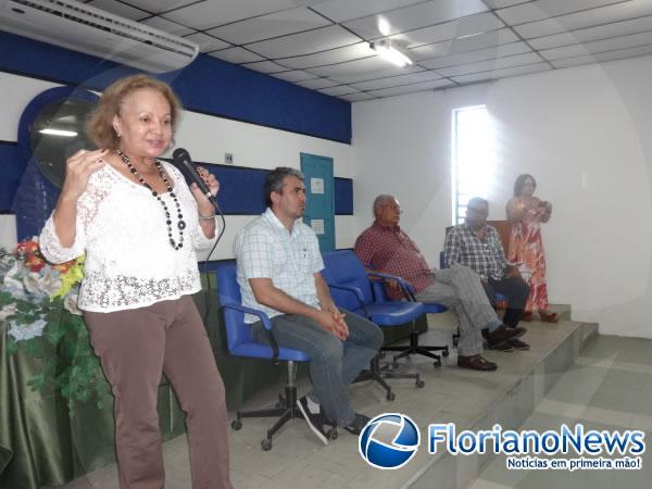  Rotary Club realizou debate sobre a VII Confer&ecirc;ncia da Juventude.(Imagem:FlorianoNews)