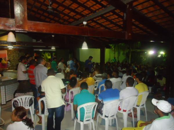 Enéas Maia reúne correligionários e simpatizantes em reunião interna.(Imagem:FlorianoNews)