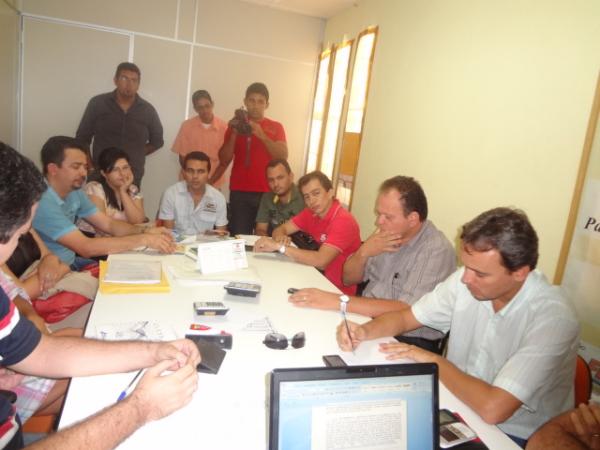 Definidas as bandas que ir&atilde;o animar o carnaval de Floriano.(Imagem:FlorianoNews)