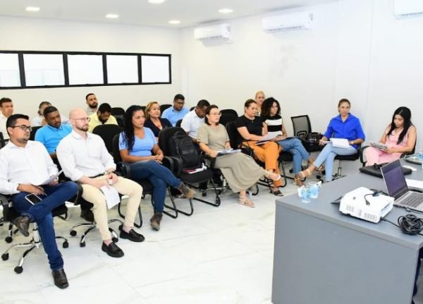  Prefeito Ant&ocirc;nio Reis re&uacute;ne equipe para alinhar programa&ccedil;&atilde;o dos 128 anos de Floriano(Imagem:Reprodu&ccedil;&atilde;o/Instagram)