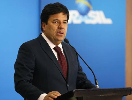MEC acaba com o Ciência sem Fronteiras para graduação