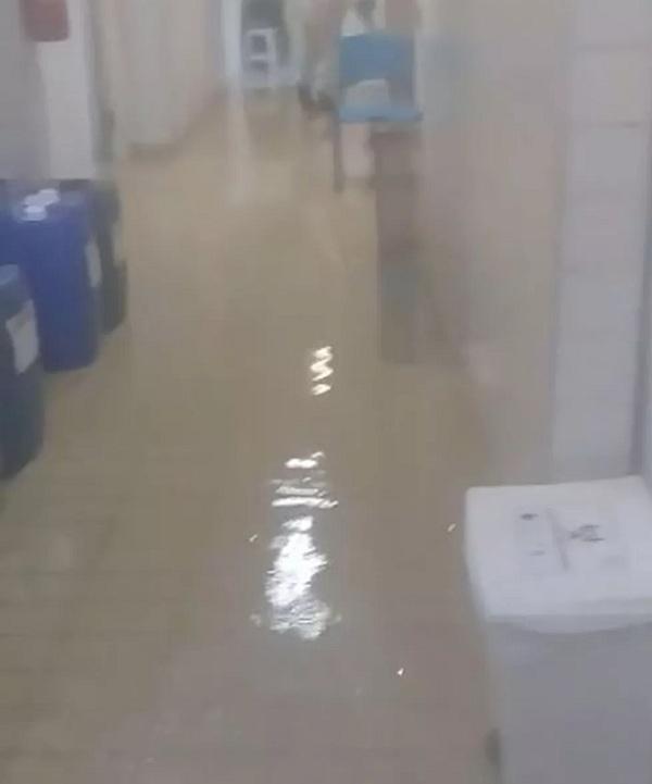 Servidores denunciam condições precárias em unidades de saúde do Piauí agravadas pelas fortes chuvas
