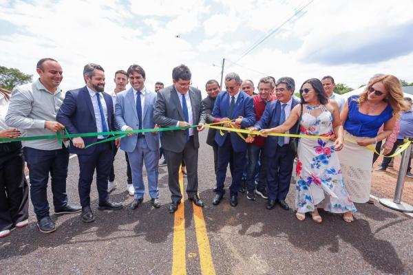 Governador entrega restauração da PI-111 e anuncia PPP e Centro de Visitação no Parque Sete Cidades