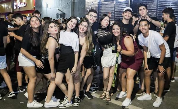 128 anos de Floriano s&atilde;o celebrados com shows e arrast&atilde;o(Imagem:Reprodu&ccedil;&atilde;o/Instagram )