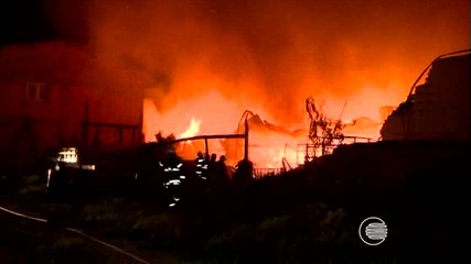Incêndio de grandes proporções em distribuidora assusta moradores