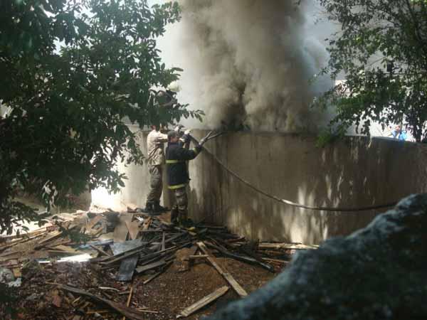 INCÊNDIO criminoso atinge colégio Liceu Piauiense, em THE