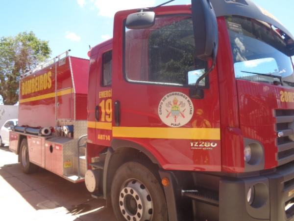 Bombeiros de Floriano resgatam corpo de homem na localidade Canto do Cícero