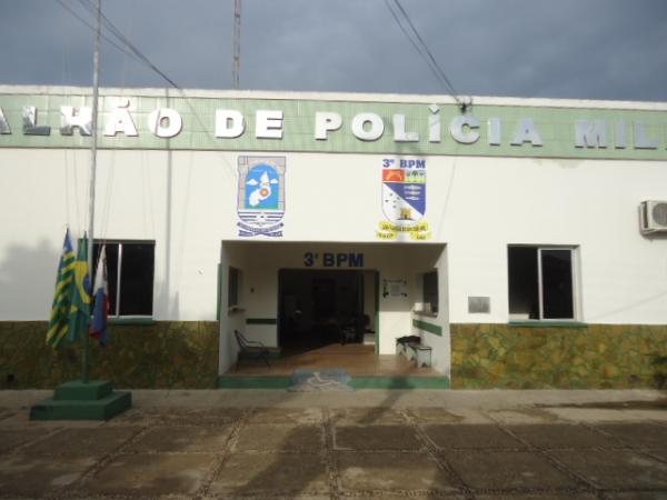 Plantão da PM registra arrebatamento de celulares em Floriano