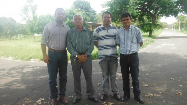 Realizado encontro para discutir estrat&eacute;gias acerca da Feira de Exposi&ccedil;&atilde;o Agropecu&aacute;ria de Floriano.(Imagem:FlorianoNews)