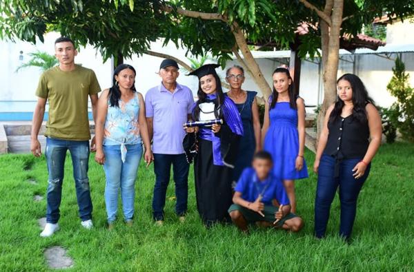 "Sem chão, só Deus pra segurar", diz lavrador que perdeu 4 familiares em acidente
