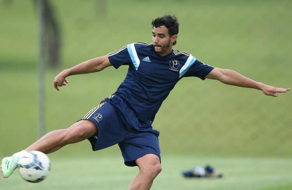 Palmeiras acerta com Henrique Dourado e aguarda exame para anunciar empréstimo sem custo