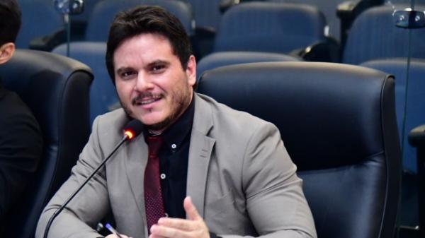 Vereador pede rapidez em convênio da prefeitura para integrar a APAE no CER II