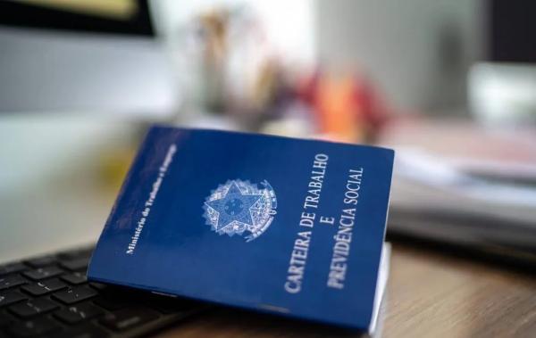 Balcão de emprego divulga 421 vagas de trabalho em Teresina; veja como se candidatar