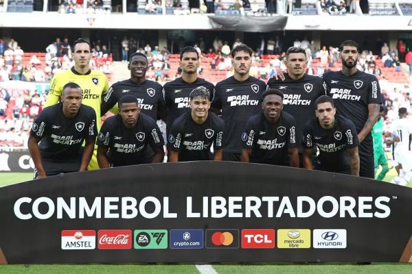 Análise: Botafogo se expõe, é abafado pela LDU e atuação mostra que Artur Jorge terá trabalho