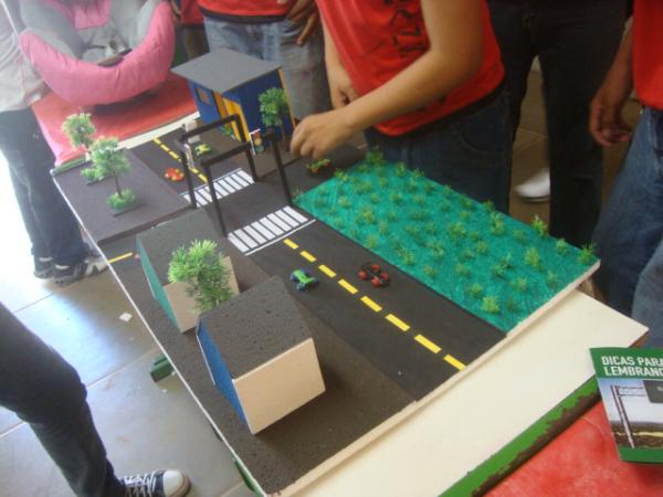 Feira de ciencias da Escola Raimundinha Carvalho(Imagem:reda&ccedil;&atilde;o)