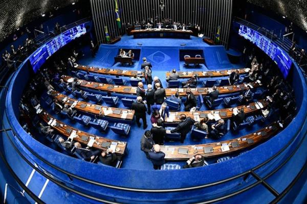 Senado quer votar PL que afrouxa regras ambientais até recesso parlamentar