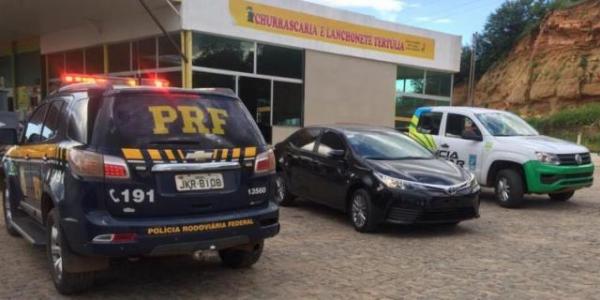 PM e PRF recuperam veículo roubado no interior do PI.(Imagem:Cidades na Net)