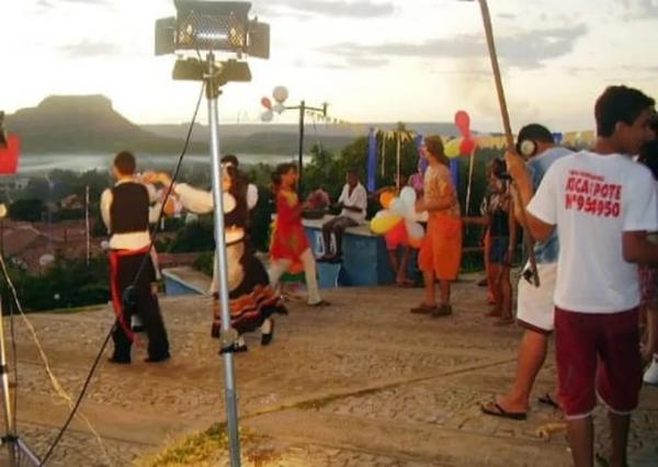 "Ai Que Vida" completa 15 anos: atores e diretor lembram filmagens e contam como filme mudou vidas