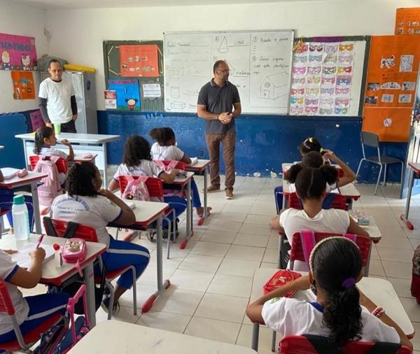 oab Curvina visita 3&ordm; BPM e acompanha trabalhos educativos da PM em parceria com escolas de Floriano(Imagem:Reprodu&ccedil;&atilde;o/Instagram)