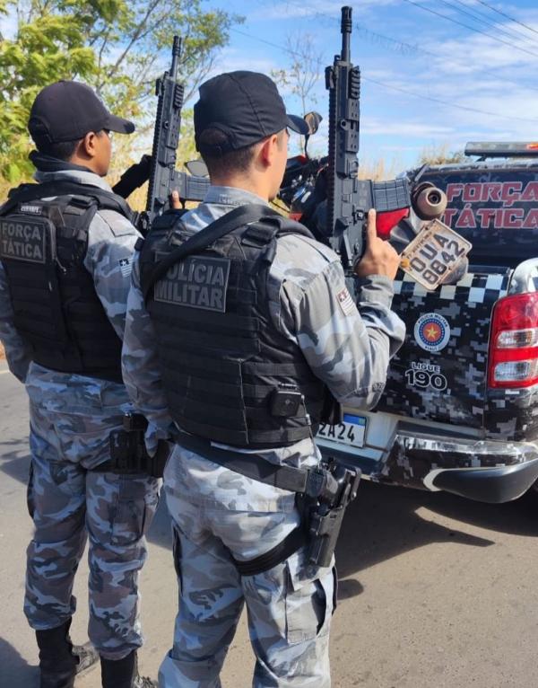 Polícia Militar recupera motocicleta furtada em área de mata em Floriano