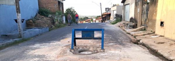 Prefeitura de Floriano retoma "Operação Tapa-buracos" no município