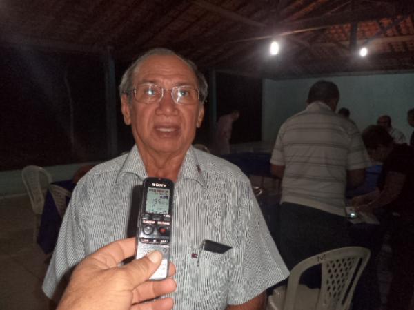 Comércio de Floriano funcionará em horário especial no feriado desta segunda