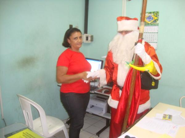 Momento Papai Noel(Imagem:reda&ccedil;ao)