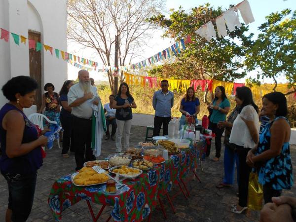 Festejos de S&atilde;o Jo&atilde;o Batista, no Morro da Cruz, bairro Samba&iacute;ba.(Imagem:FlorianoNews)