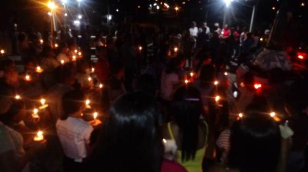 Fieis participam de prociss&atilde;o no encerramento dos festejos de Nossa Senhora do Desterro.(Imagem:FlorianoNews)