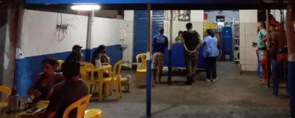 Em Teresina, 15 estabelecimentos são fechados por descumprirem decreto estadual
