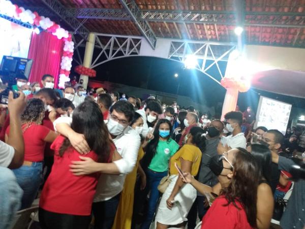 Encontro Regional do PT reúne simpatizantes e líderes políticos em Floriano
