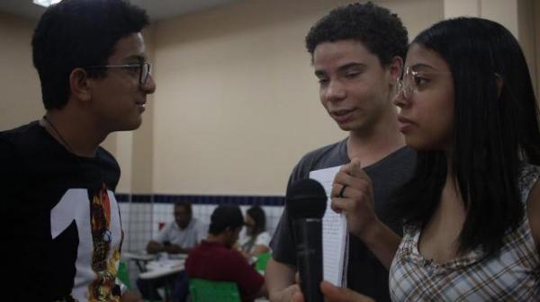 IComradio realiza módulo de Técnicas de Locução em Floriano